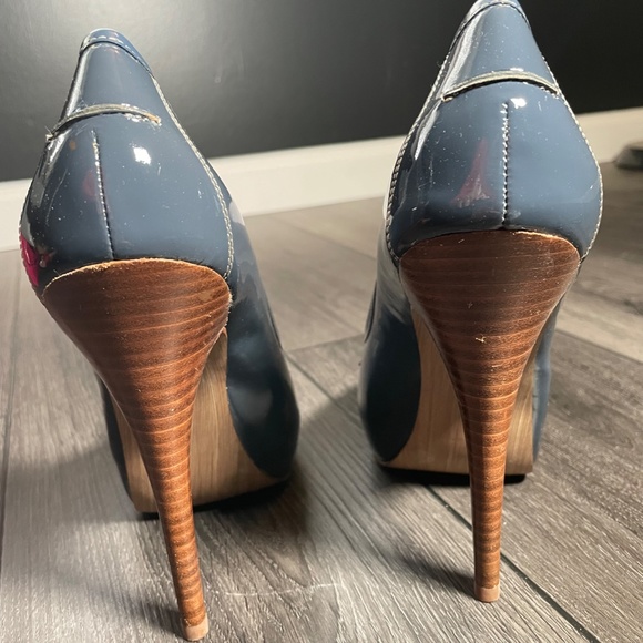 JESSICA SIMPSON BLUE JEAN PATENT OPEN TOE HEEL - Picture 4 of 5